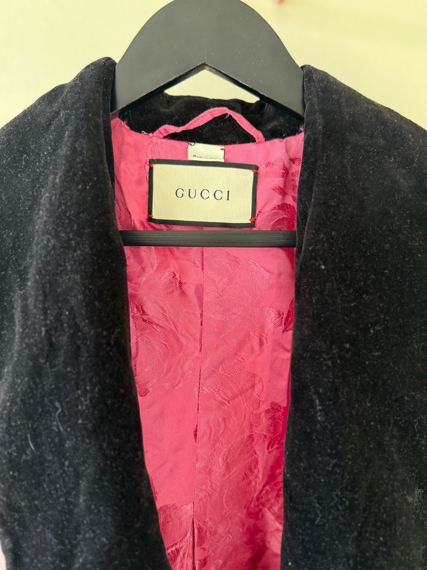 New Cruise 2019 Gucci Runway Embroidered Pastel Pink Kimono