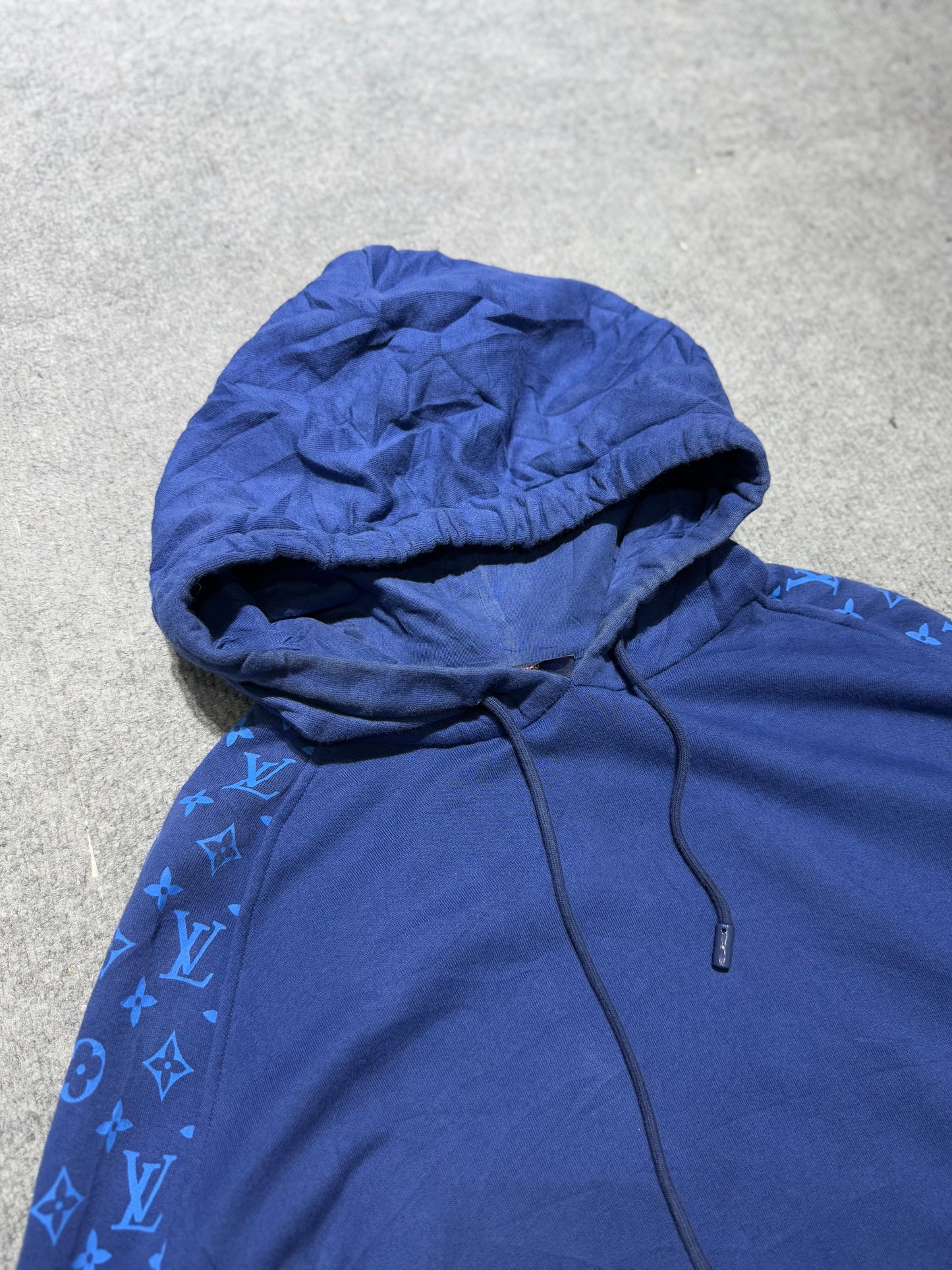 Louis Vuitton 22AW Monogram Circle Cut Hoodie