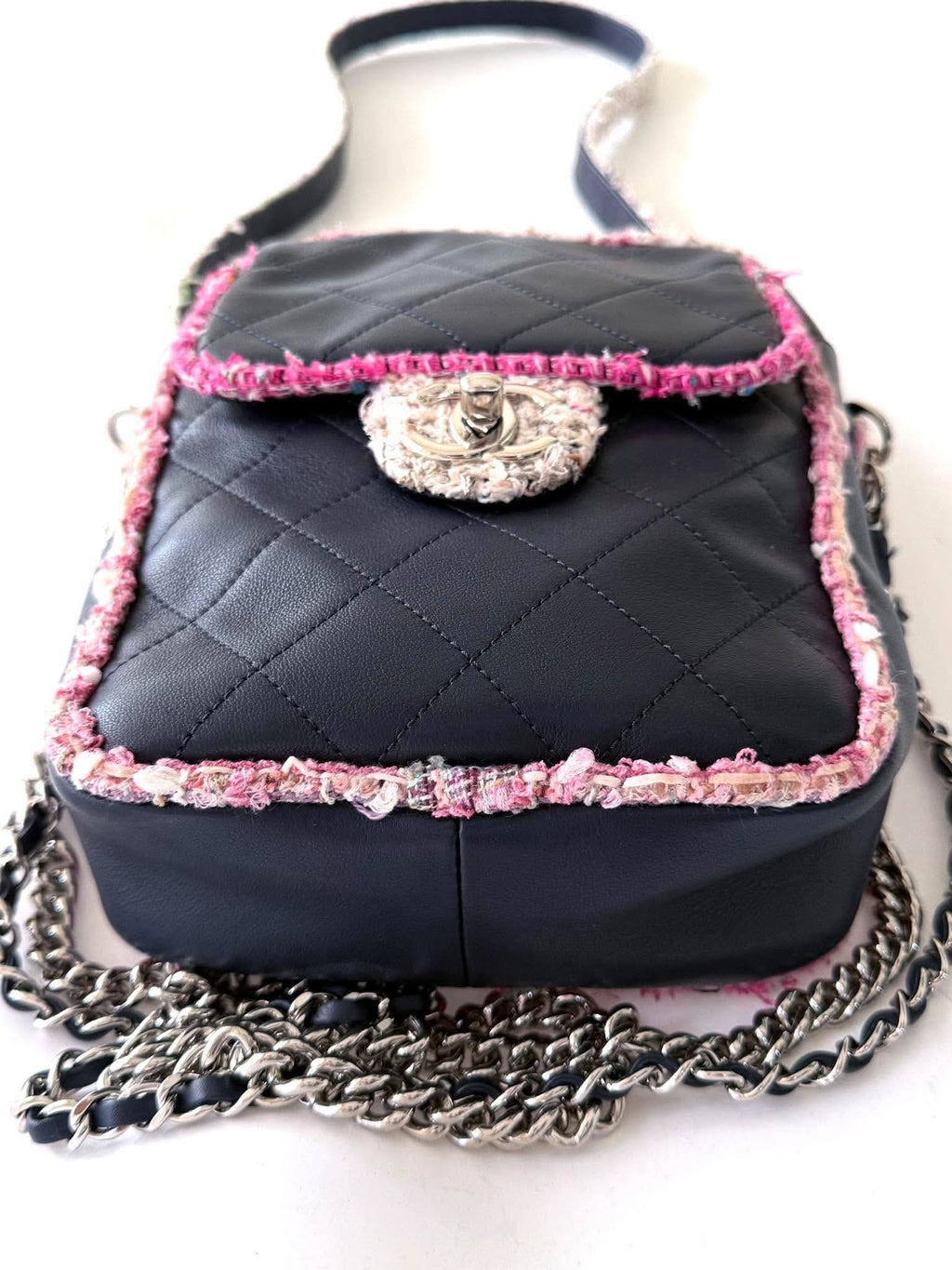 Chanel by Karl Lagerfeld S/S2019 Elegant Tweed Crossbody