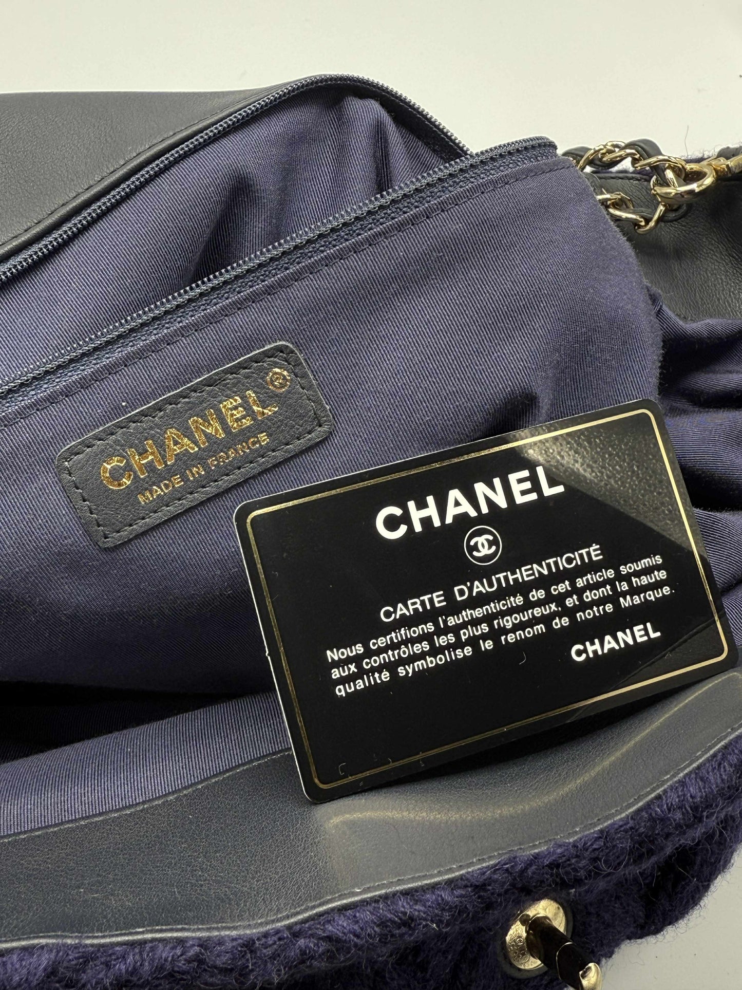 XXL Chanel Knit Purple - Luggage Flap Bag
