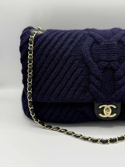 XXL Chanel Knit Purple - Luggage Flap Bag