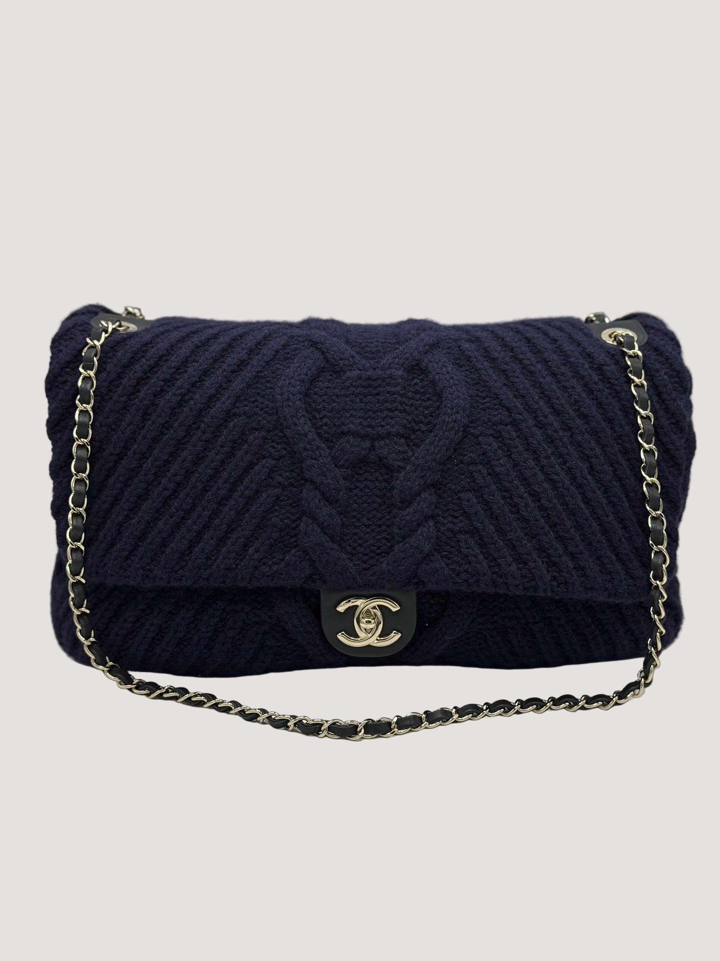 XXL Chanel Knit Purple - Luggage Flap Bag