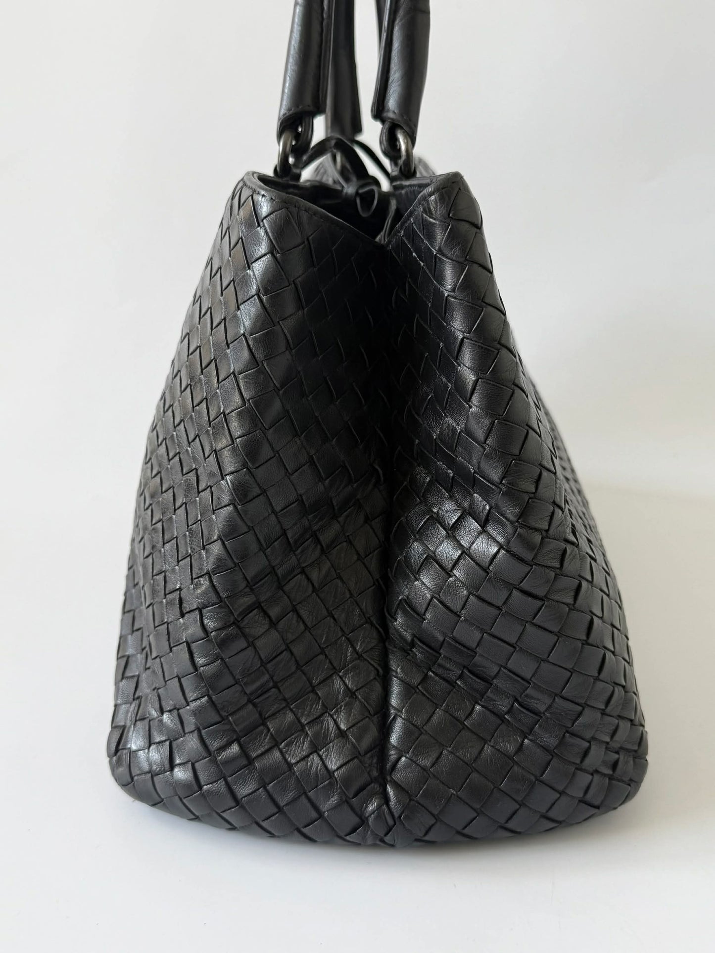 Bottega Veneta Black Intrecciato Large Tote Black